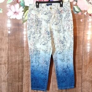 BANDOLINO SIZE 8 LISBETH CAPRI FADED PAISLEY PRINT JEANS
